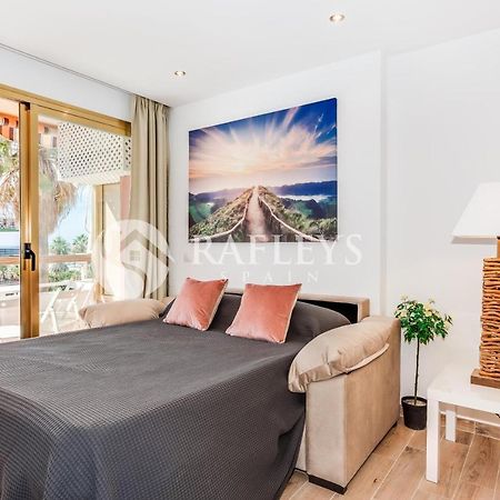 Modern 1 Bedroom Apartement In Very Center Of Marbella. Екстер'єр фото